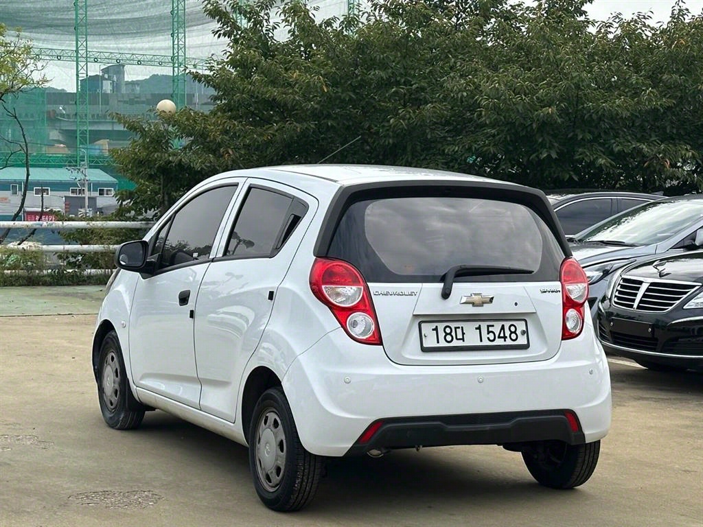 Chevrolet Spark - Vista 4