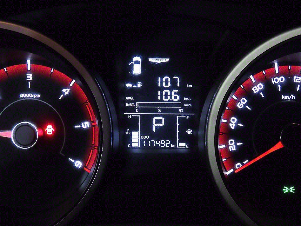 Ssangyong Tivoli - Vista 9