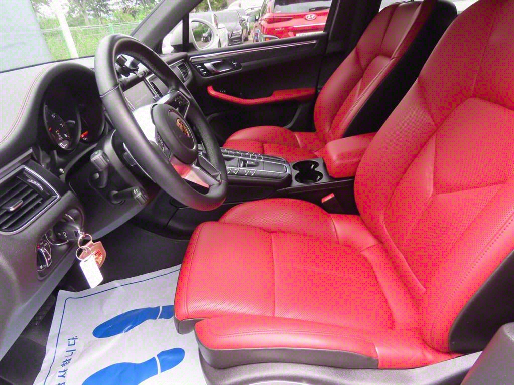 Porsche Macan - Vista 11