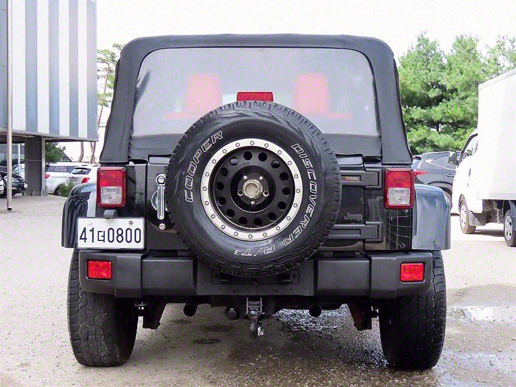 Jeep Wrangler - Vista 4