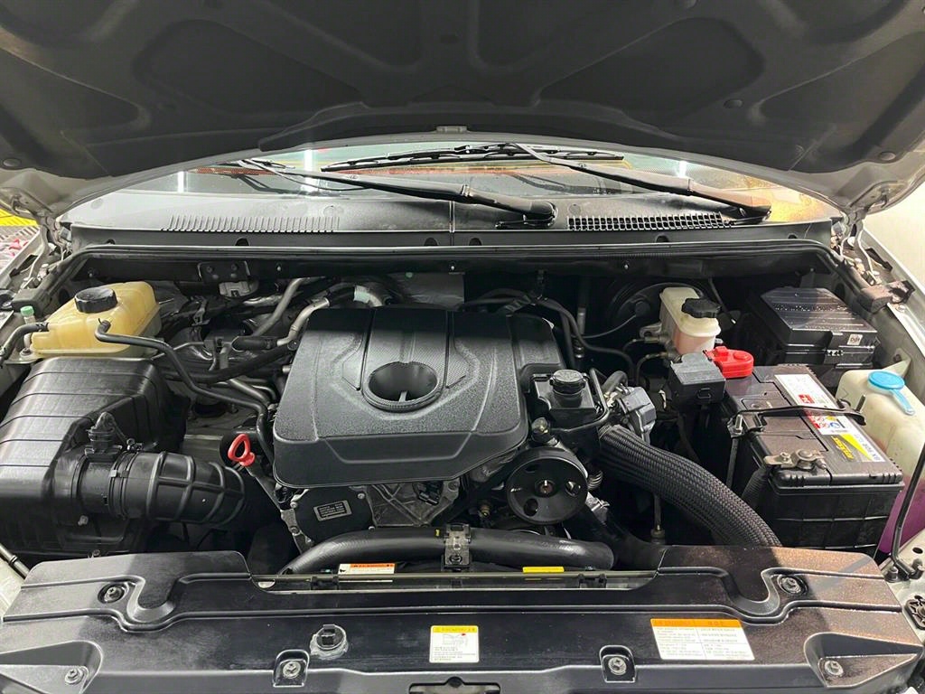 Ssangyong Rodius - Vista 7