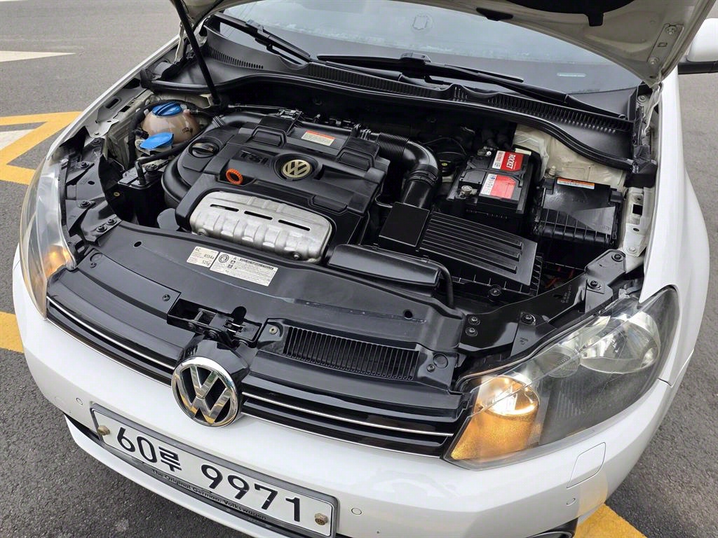 Volkswagen Golf - Vista 6