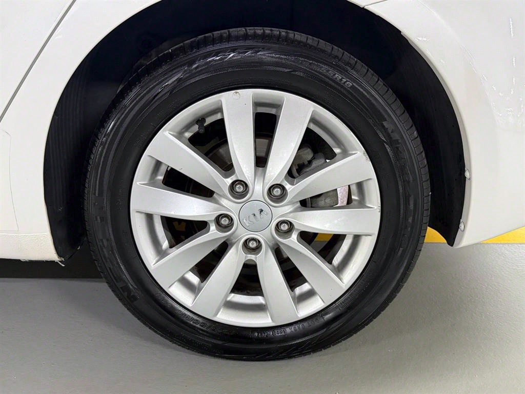 KIA K3 2013 Blanco - Importación desde Corea - HF Imports Iquique - Foto 15