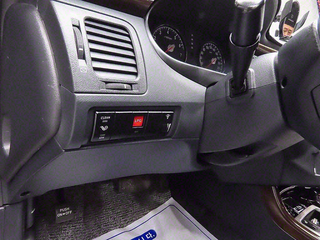 HYUNDAI Grandeur 2010 Negro - Importación desde Corea - HF Imports Iquique - Foto 12