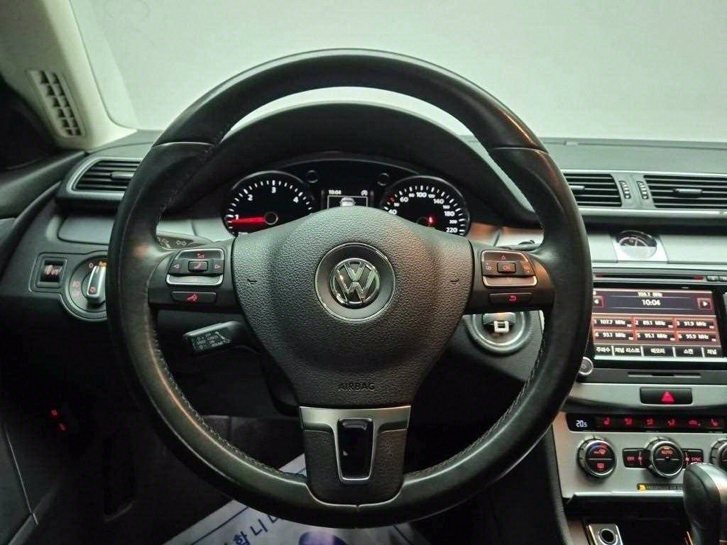 Volkswagen CC - Vista 9