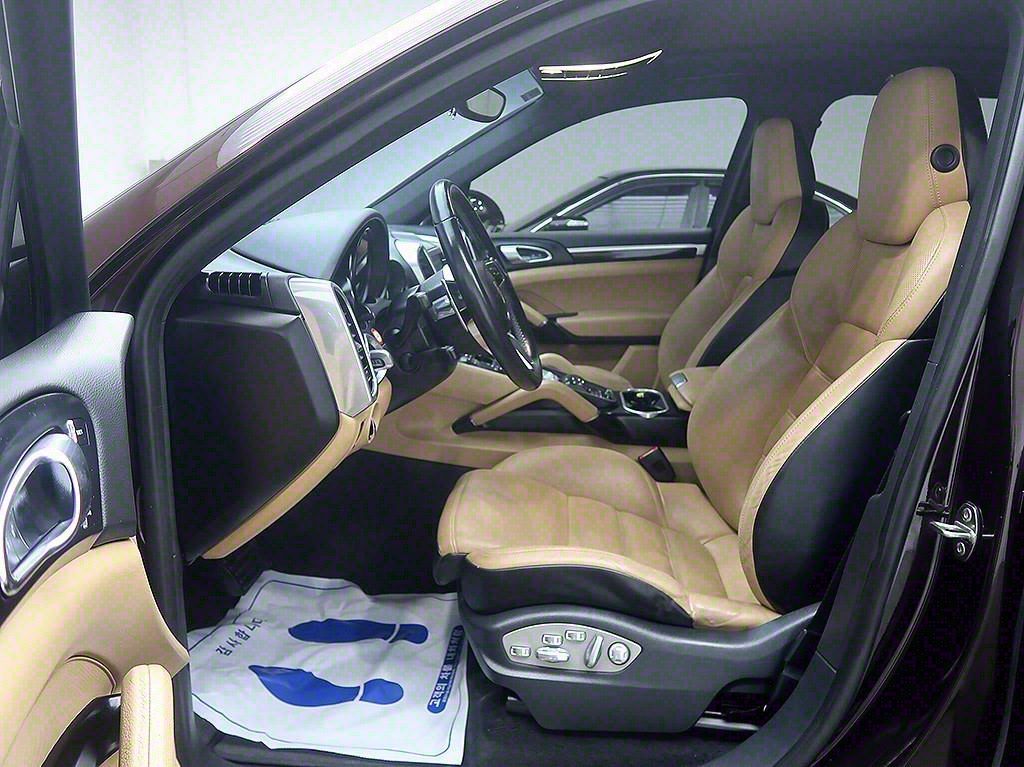 Porsche Cayenne 2016 Café - Importación desde Corea - HF Imports Iquique - Foto 11