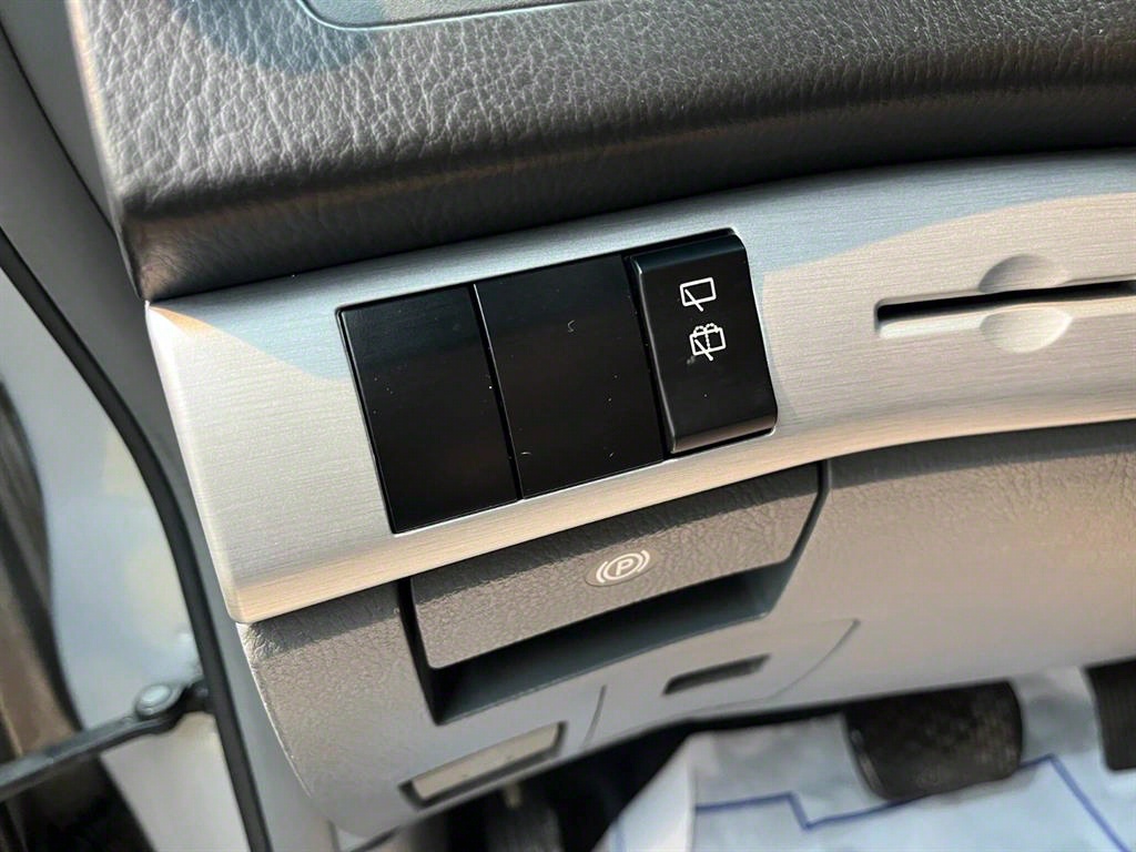 Ssangyong Rodius 2013 Plateado - Importación desde Corea - HF Imports Iquique - Foto 14