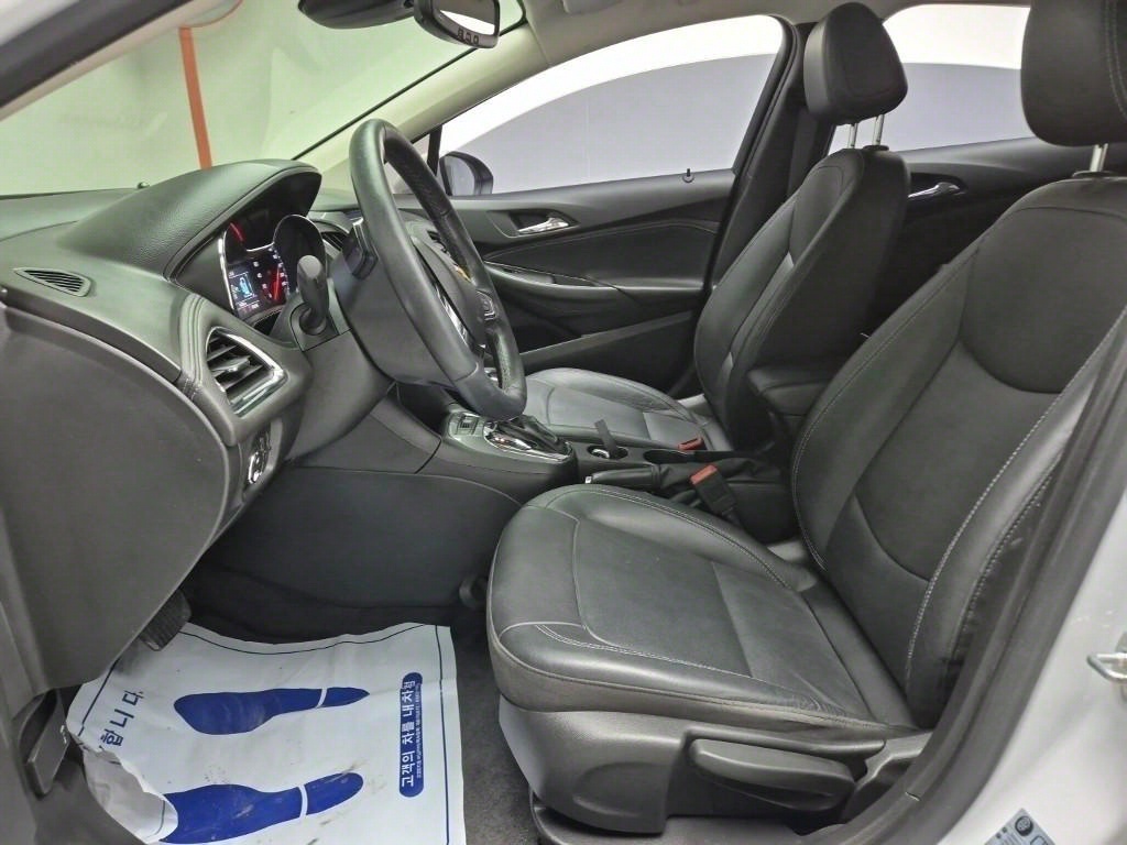 Chevrolet Cruise 2017 Blanco - Importación desde Corea - HF Imports Iquique - Foto 13