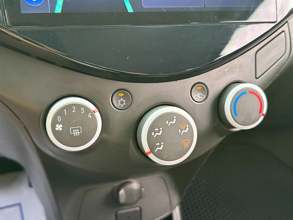 Chevrolet Spark - Vista 11