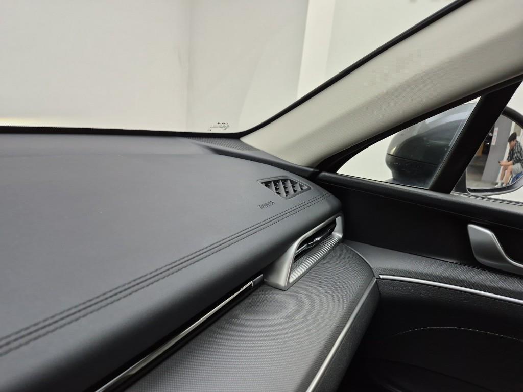 KIA K5 2022 Negro - Importación desde Corea - HF Imports Iquique - Foto 17