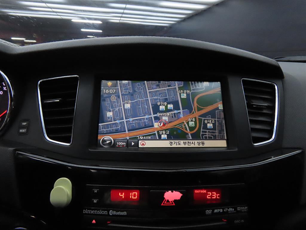 KIA K7 2011 Negro - Importación desde Corea - HF Imports Iquique - Foto 17