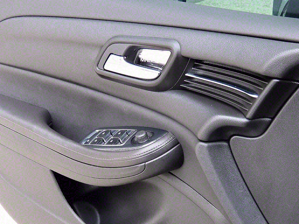 Chevrolet Malibu - Vista 11