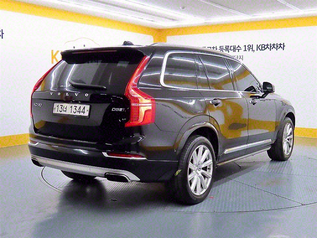 Volvo XC90 - Vista 4