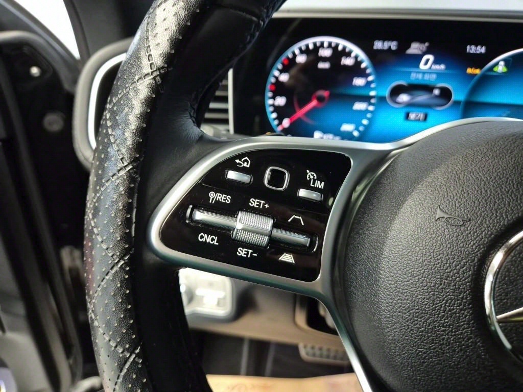 Mercedes Benz GLE Class 2023 Negro - Importación desde Corea - HF Imports Iquique - Foto 16