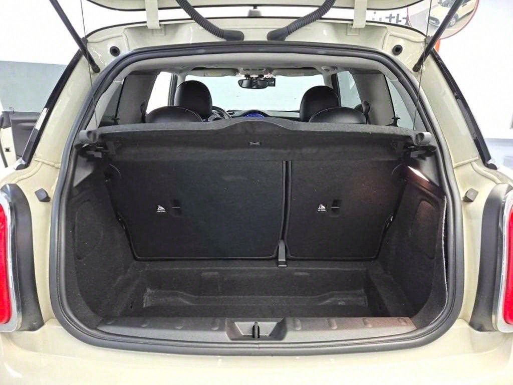 Mini Cooper - Vista 12