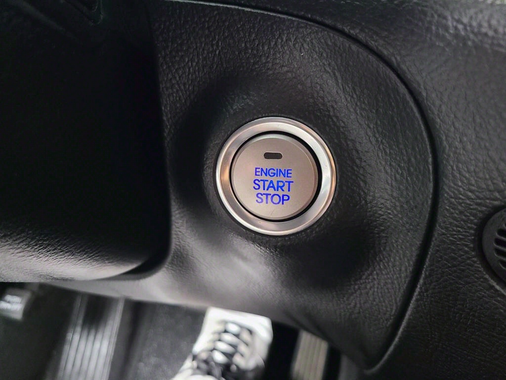 HYUNDAI Genesis 2014 Negro - Importación desde Corea - HF Imports Iquique - Foto 15