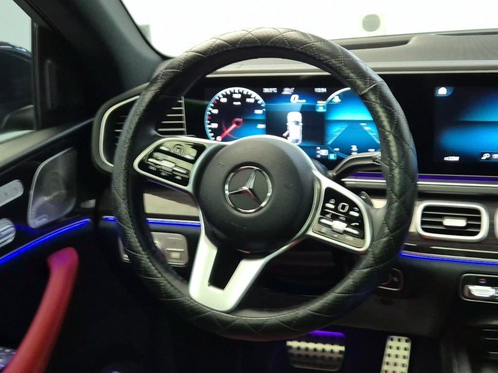 Mercedes Benz GLE Class - Vista 9