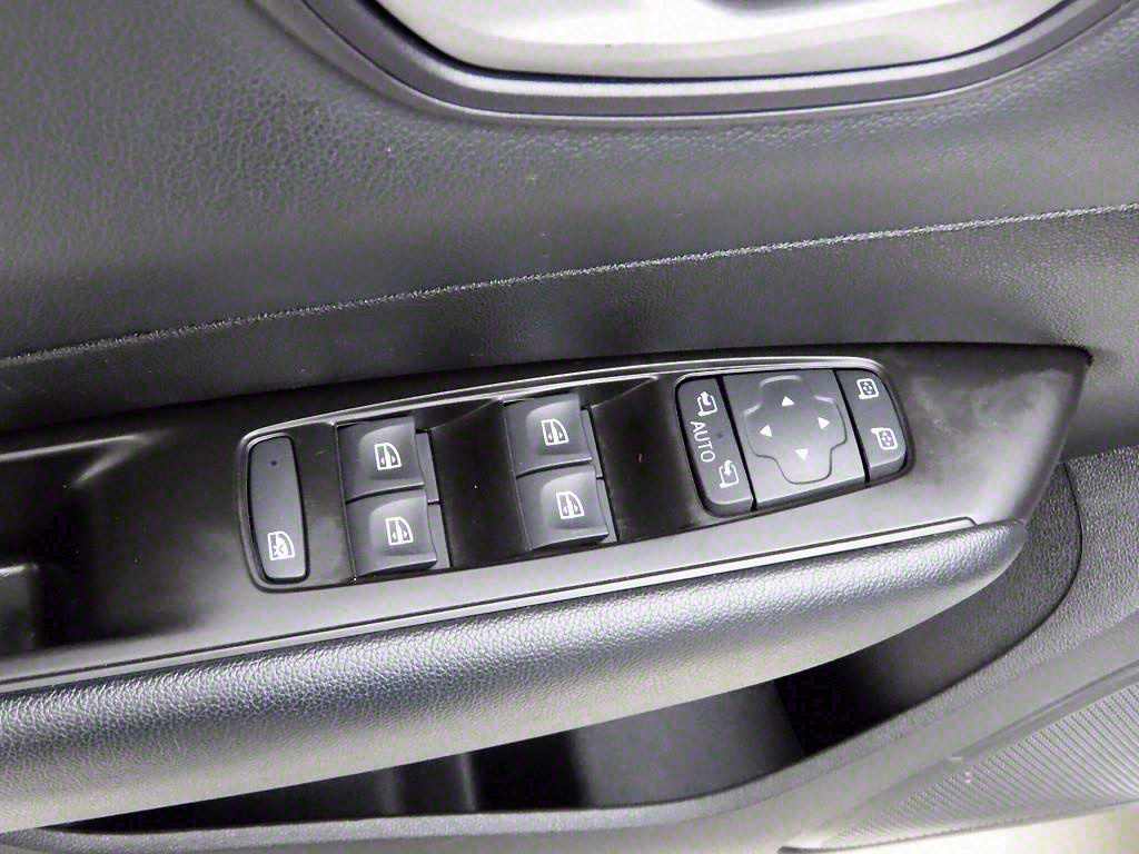 SAMSUNG SM6 - Vista 12