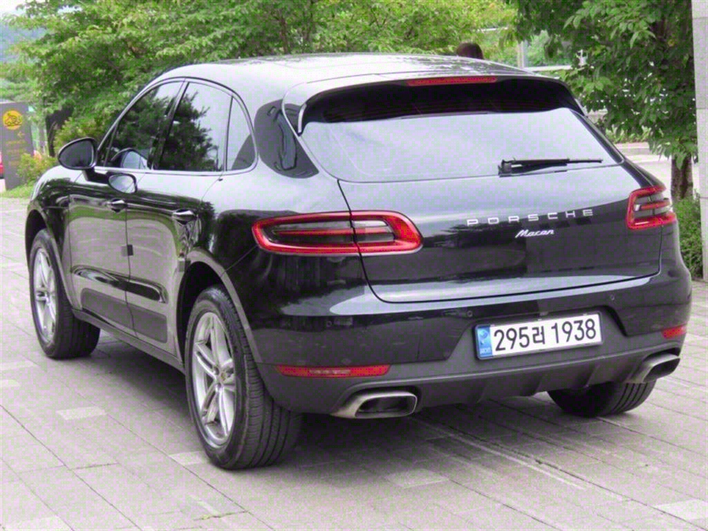 Porsche Macan - Vista 7