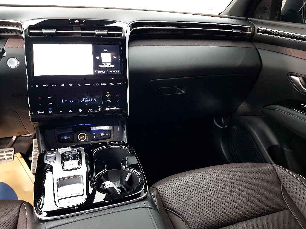 HYUNDAI Tucson - Vista 10