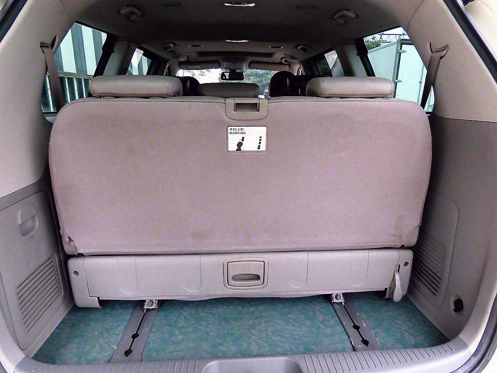 KIA Carnival - Vista 5