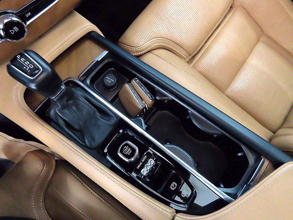 Volvo XC90 - Vista 10