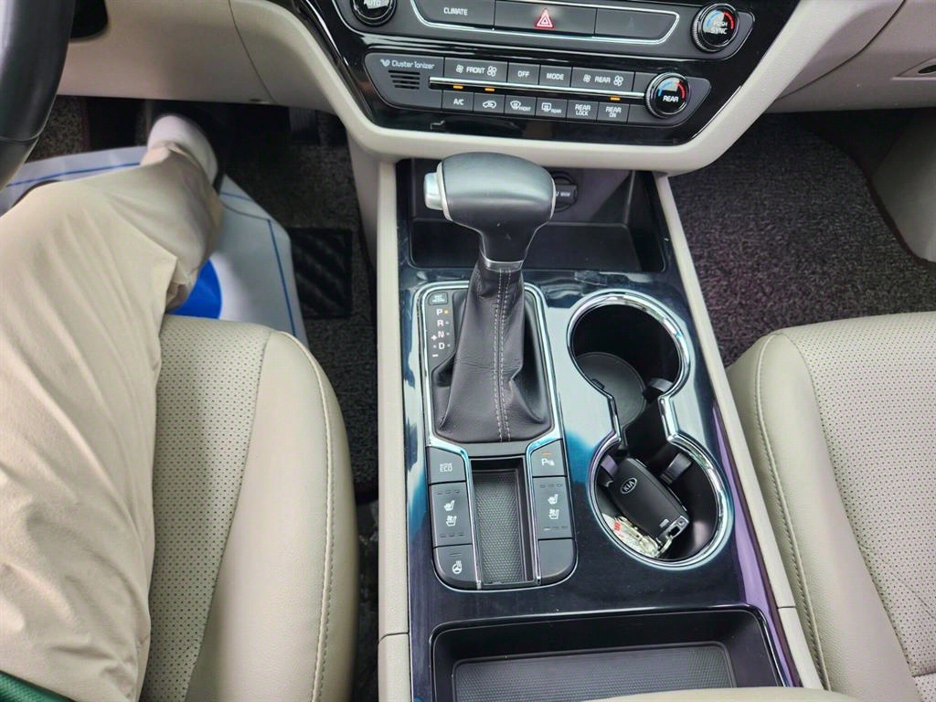 KIA Carnival 2019 Gris - Importación desde Corea - HF Imports Iquique - Foto 20