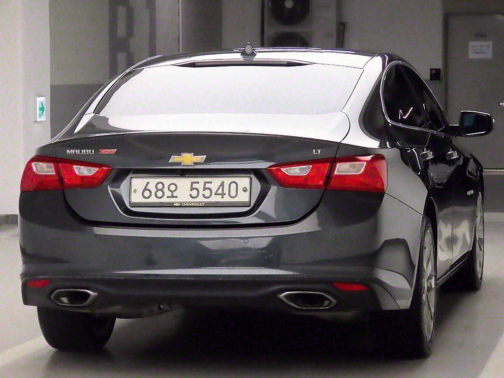 Chevrolet Malibu - Vista 4