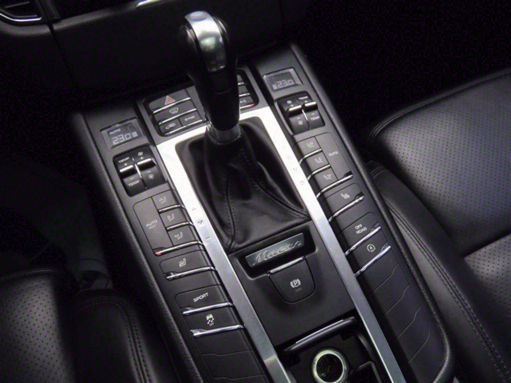 Porsche Macan - Vista 11