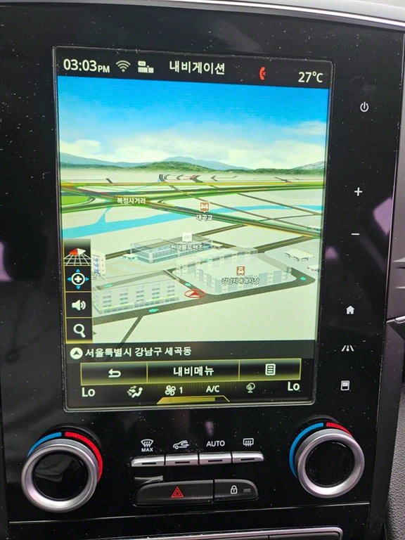 SAMSUNG QM6 - Vista 9