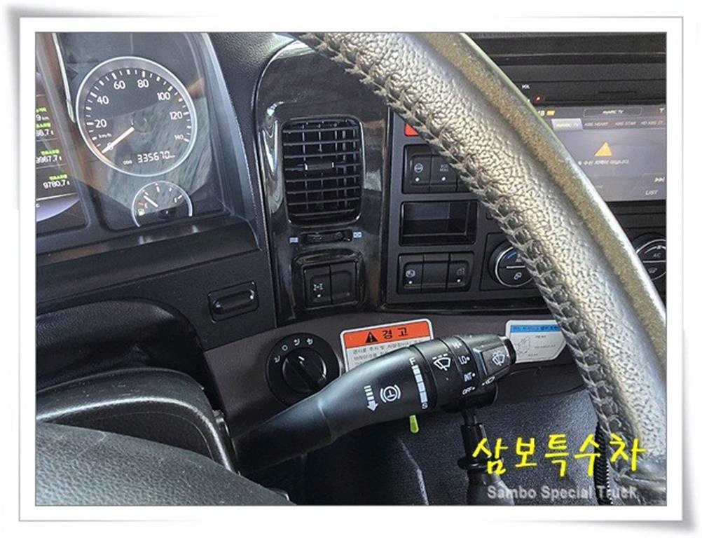 medium and large cargo Rory - Vista 10