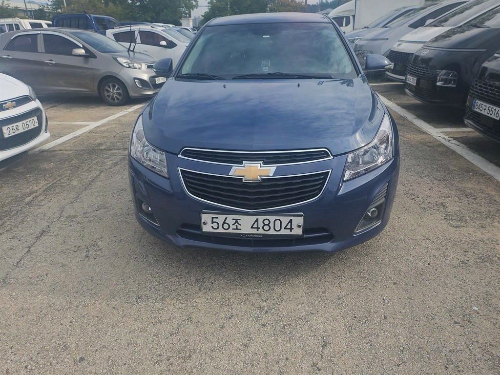 Chevrolet Cruise - Vista 4