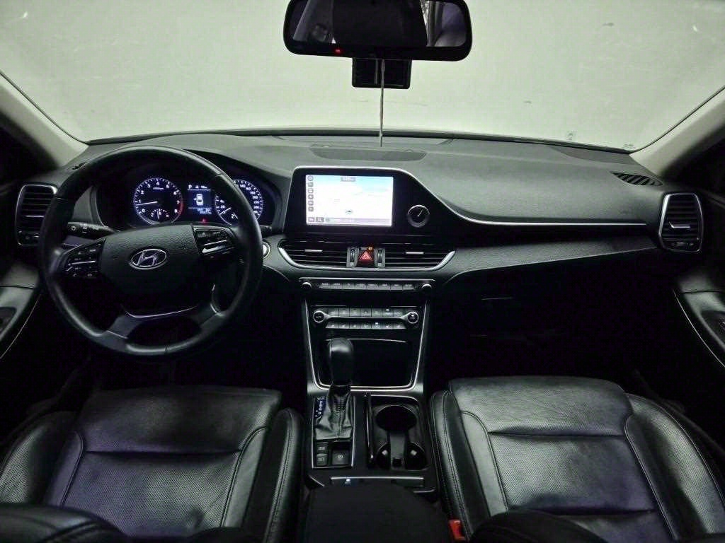 HYUNDAI Grandeur - Vista 7