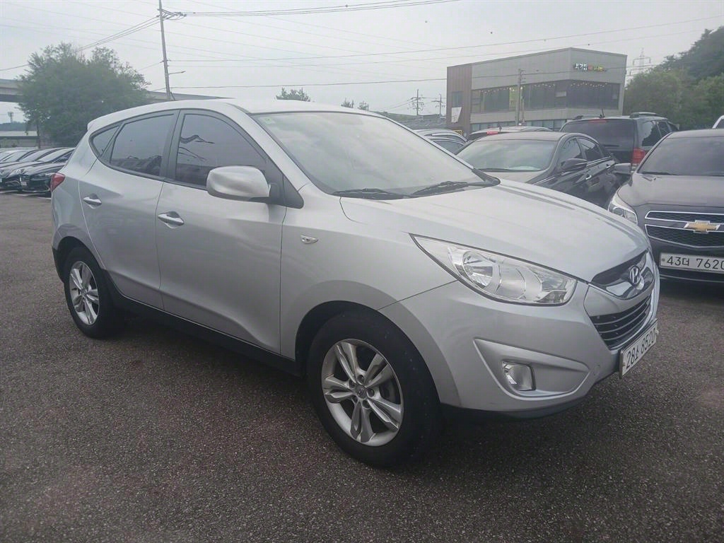 HYUNDAI Tucson 2011 Plateado - Importación desde Corea - HF Imports Iquique - Foto 17