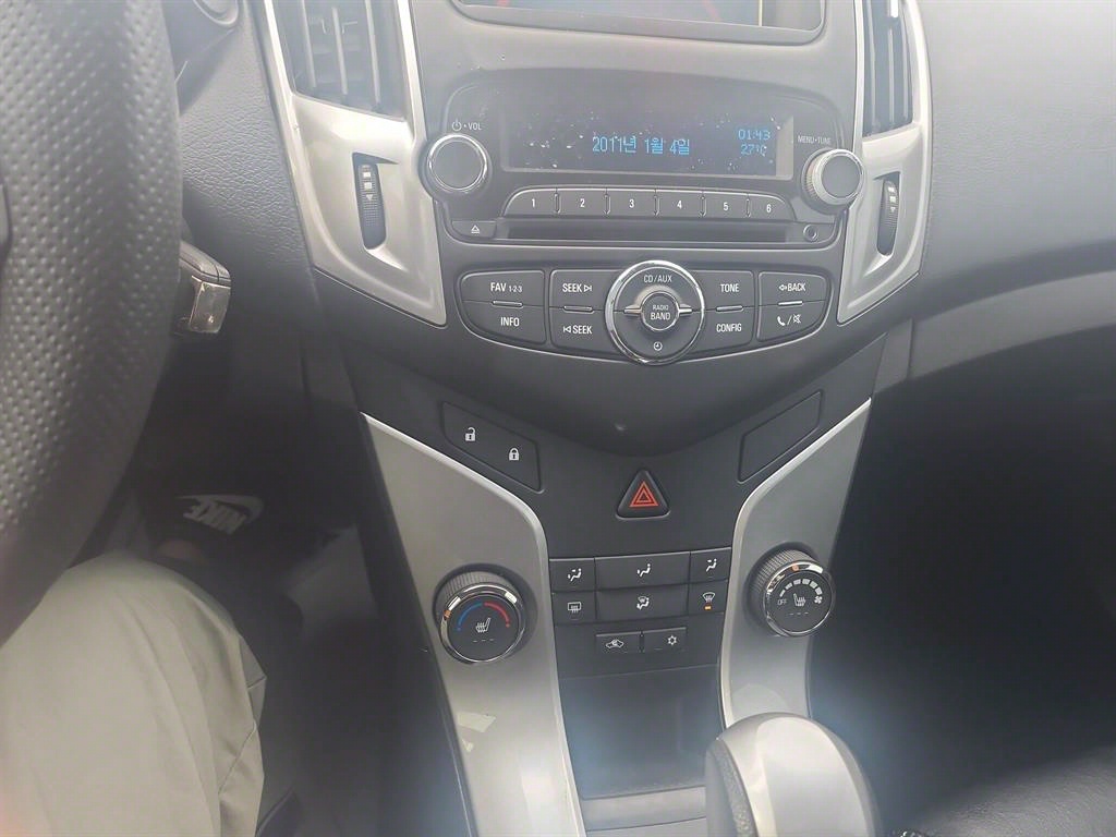 Chevrolet Cruise - Vista 8