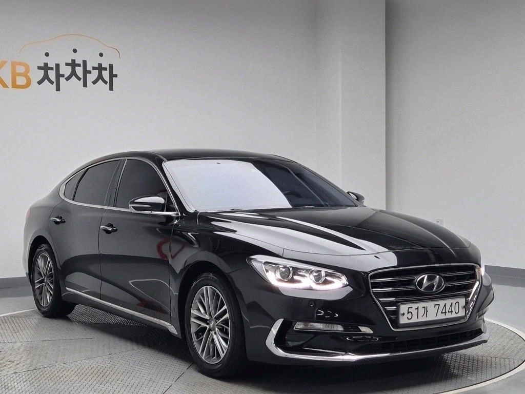 HYUNDAI Grandeur - Vista 4