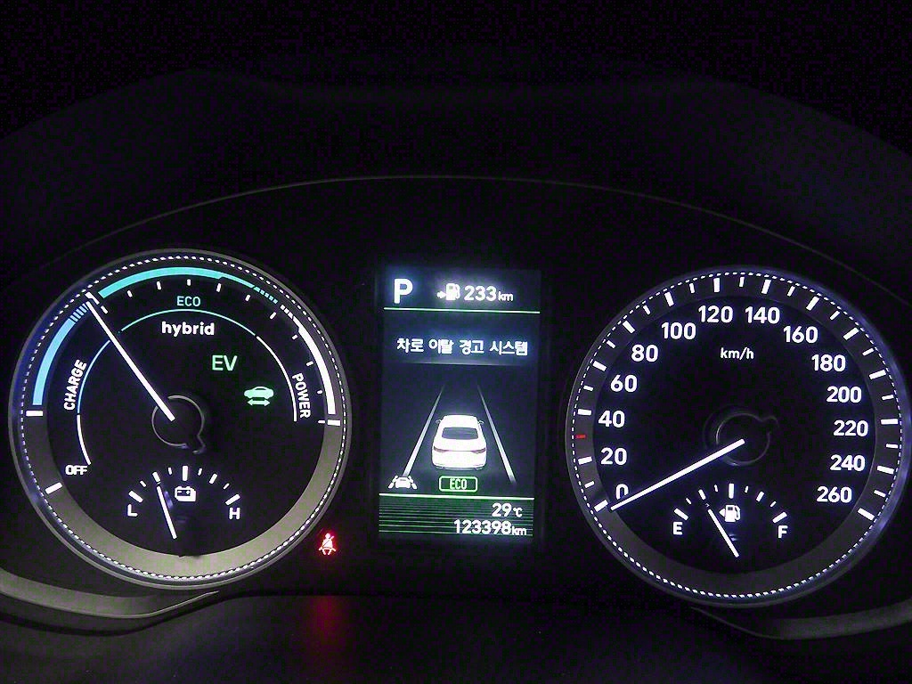 HYUNDAI Grandeur 2018 Gris - Importación desde Corea - HF Imports Iquique - Foto 13