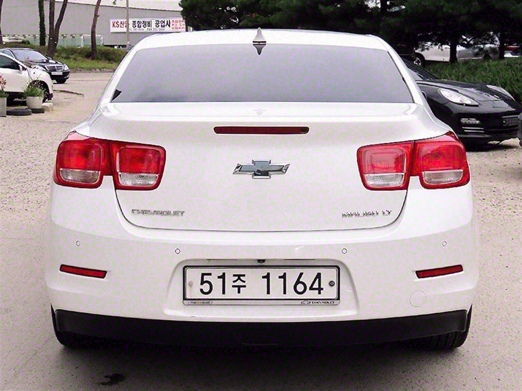 Chevrolet Malibu - Vista 4