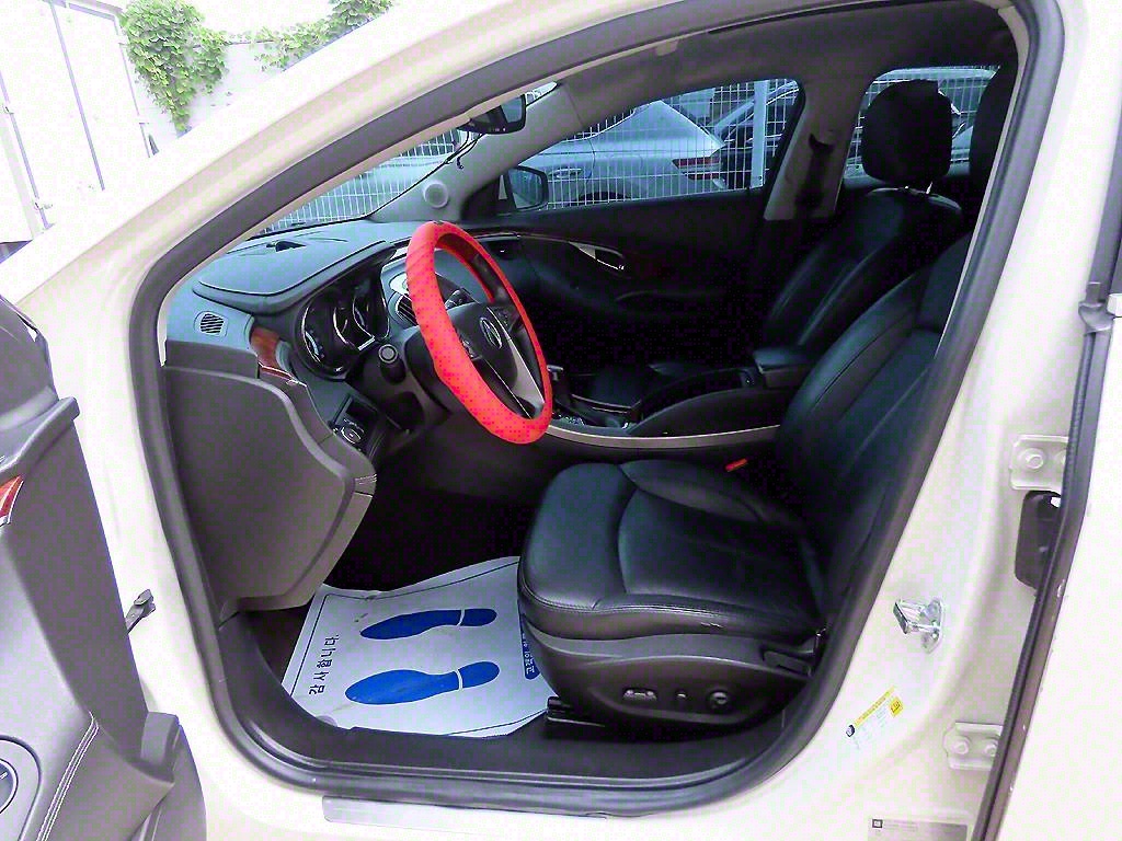 DAEWOO Alpheon - Vista 5