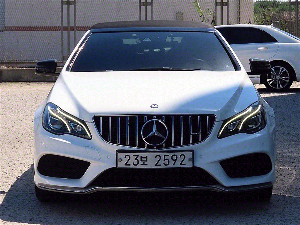 Mercedes Benz E class 2014 Blanco - Importación desde Corea - HF Imports Iquique - Foto 1