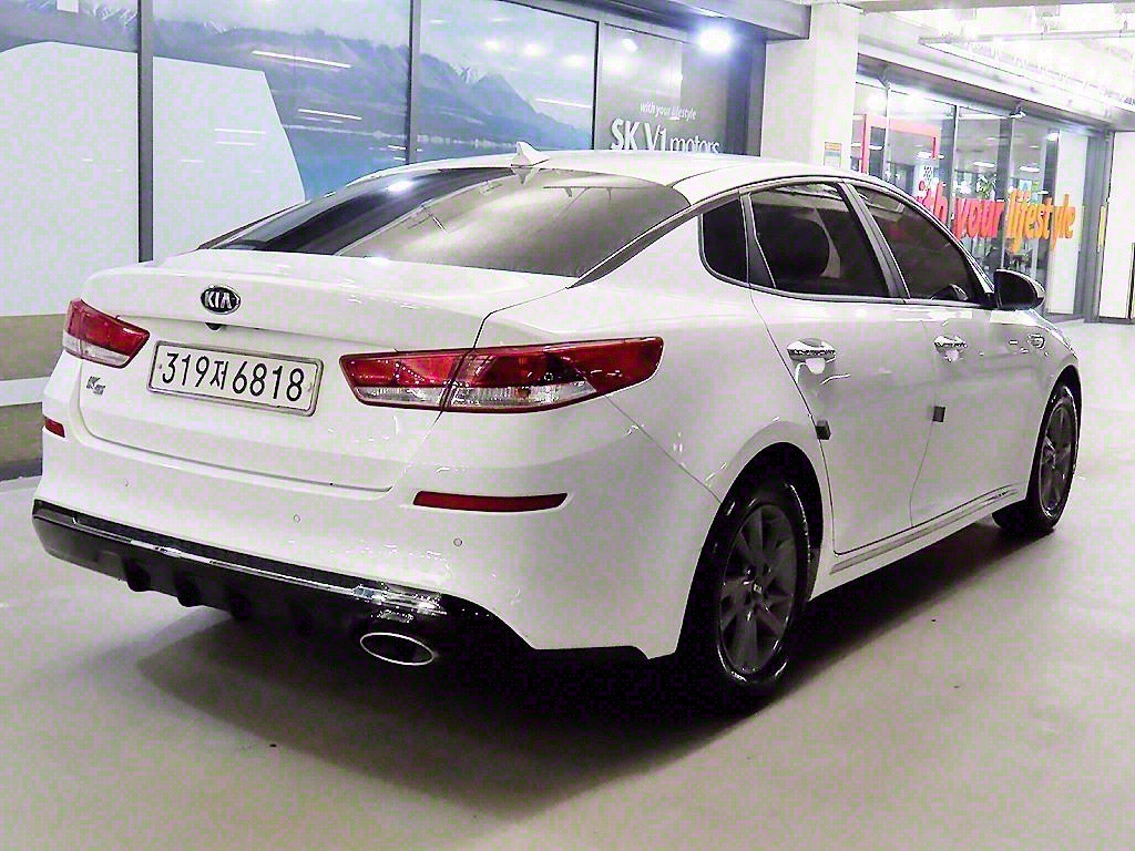KIA K5 - Vista 4