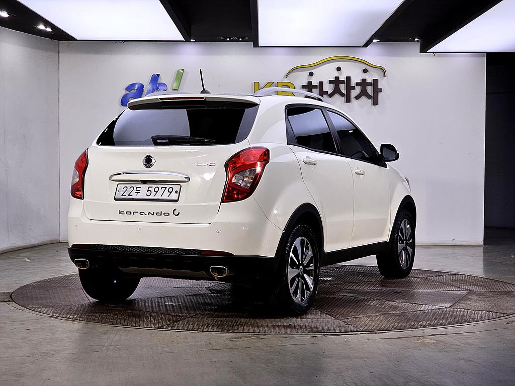 Ssangyong Korando - Vista 4
