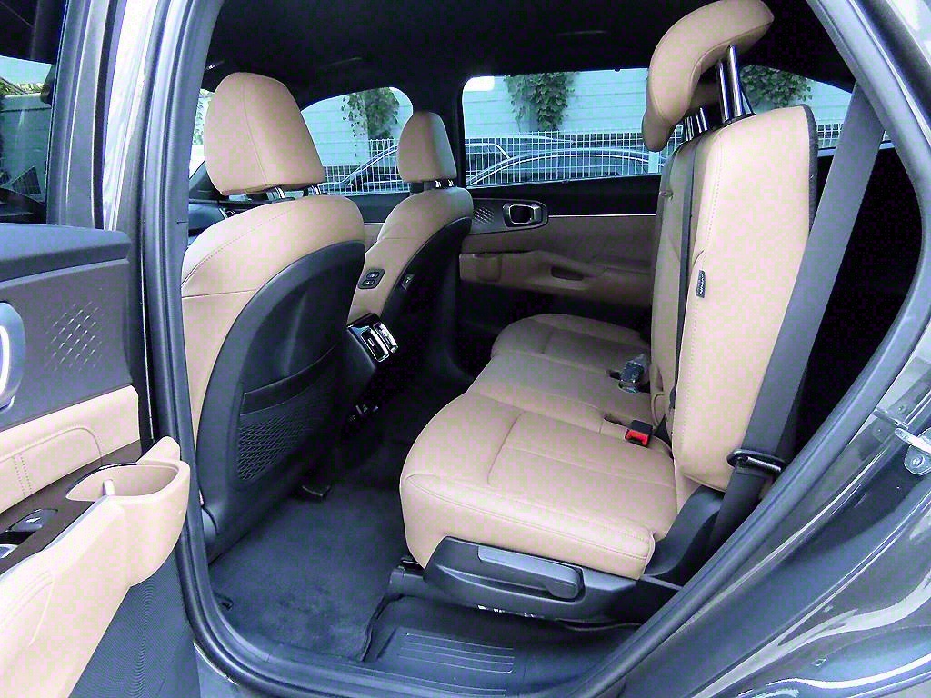 KIA Sorento - Vista 6