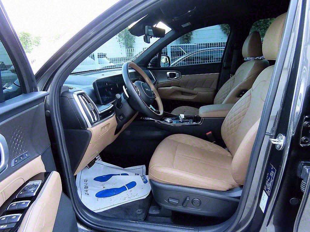 KIA Sorento - Vista 5