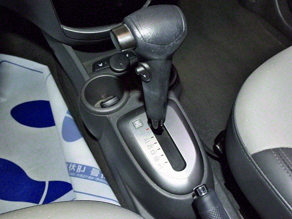 Chevrolet Spark 2012 Café - Importación desde Corea - HF Imports Iquique - Foto 11