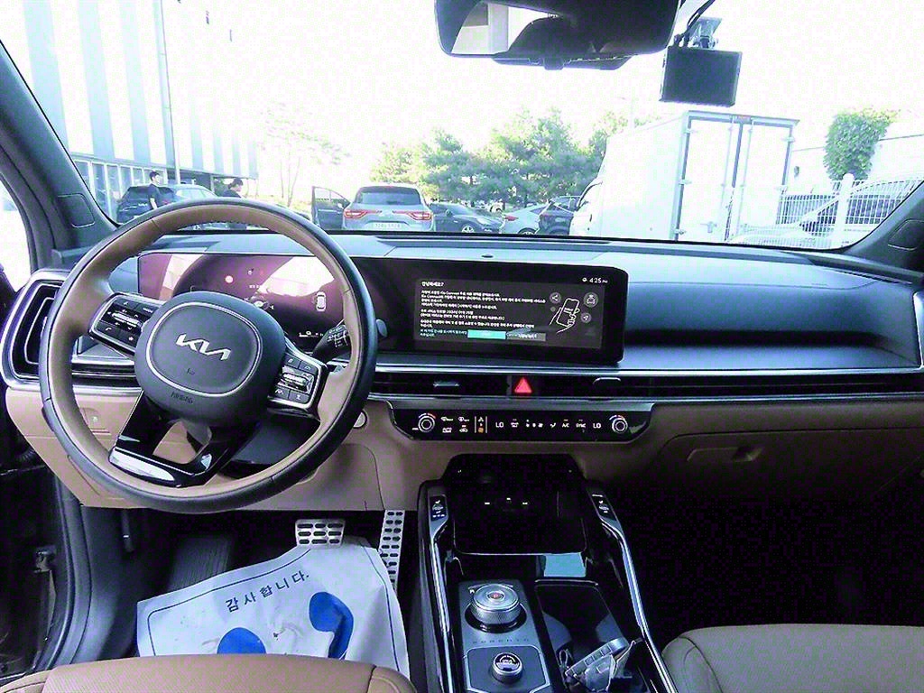 KIA Sorento - Vista 7