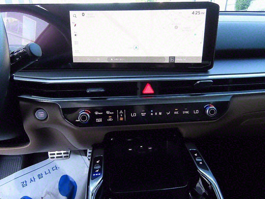 KIA Sorento - Vista 11