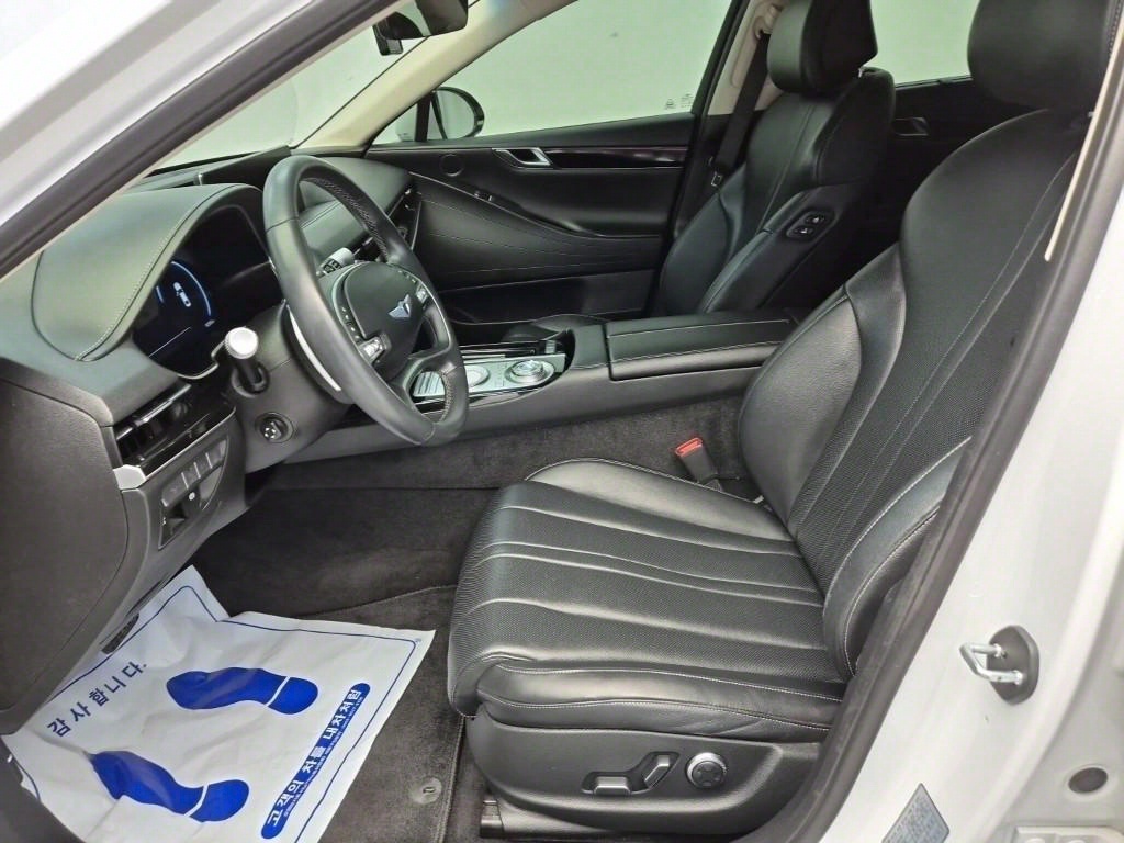 Genesis G80 - Vista 11