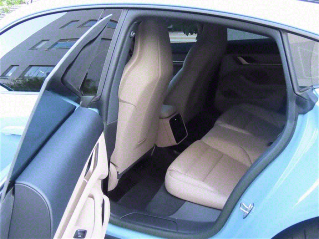 Porsche Taycan 2024 - Importación desde Corea - HF Imports Iquique - Foto 13