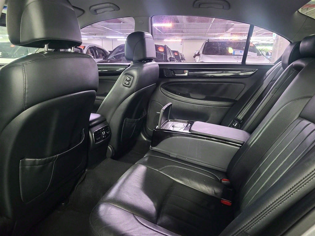 HYUNDAI Genesis 2012 Gris - Importación desde Corea - HF Imports Iquique - Foto 15